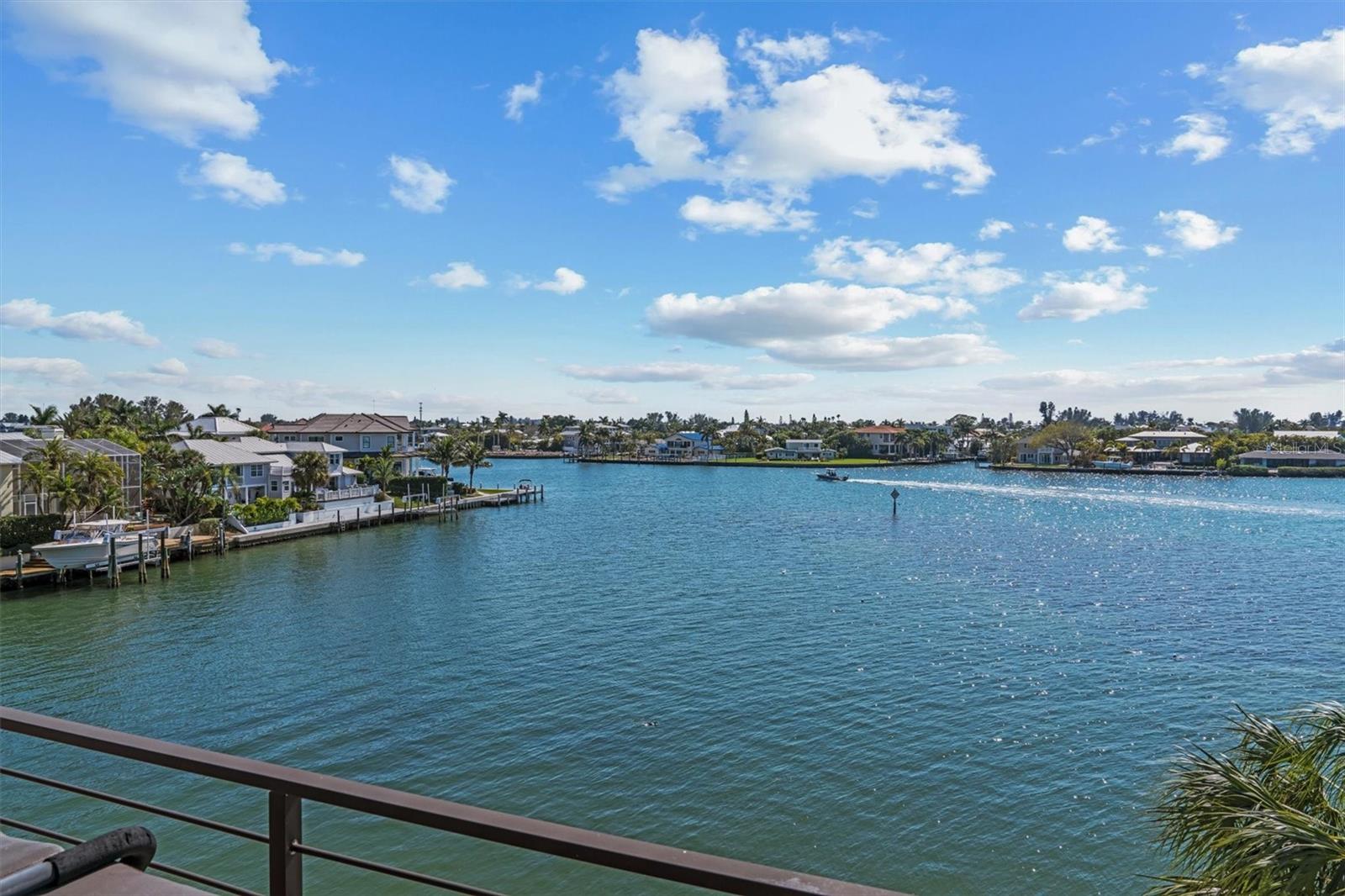 NORTH POINT HARBOUR UNIT THREE - Residential
