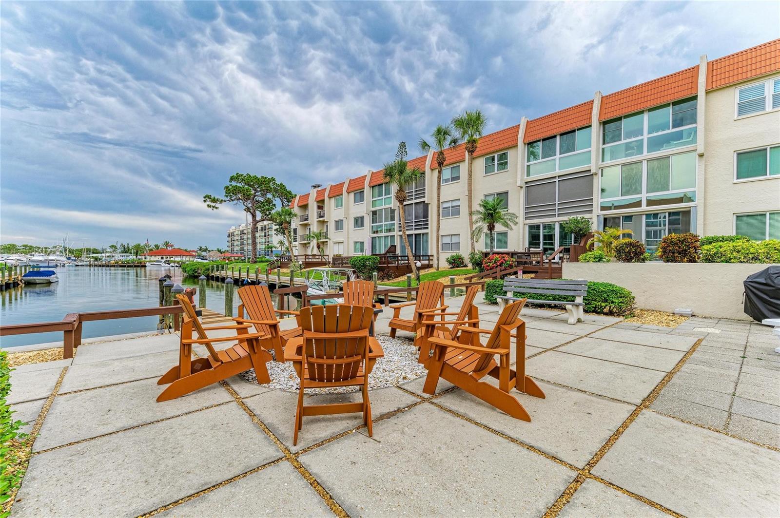 BELLA COSTA II - Residential