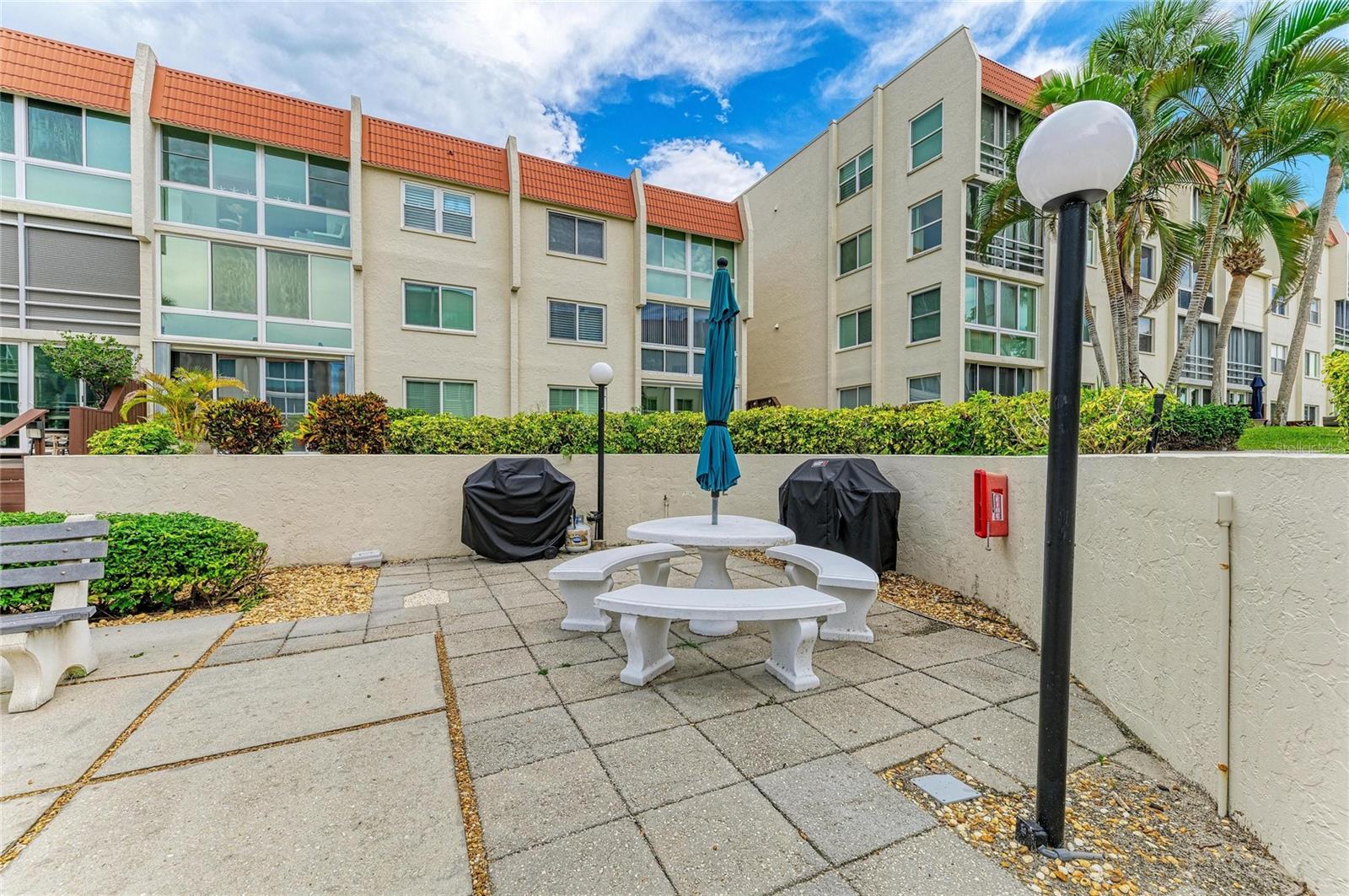 BELLA COSTA II - Residential