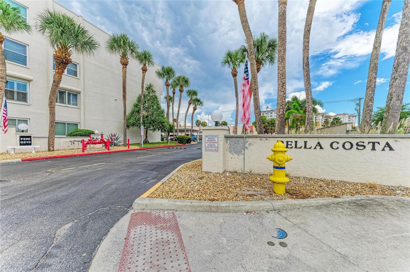 BELLA COSTA II - Residential