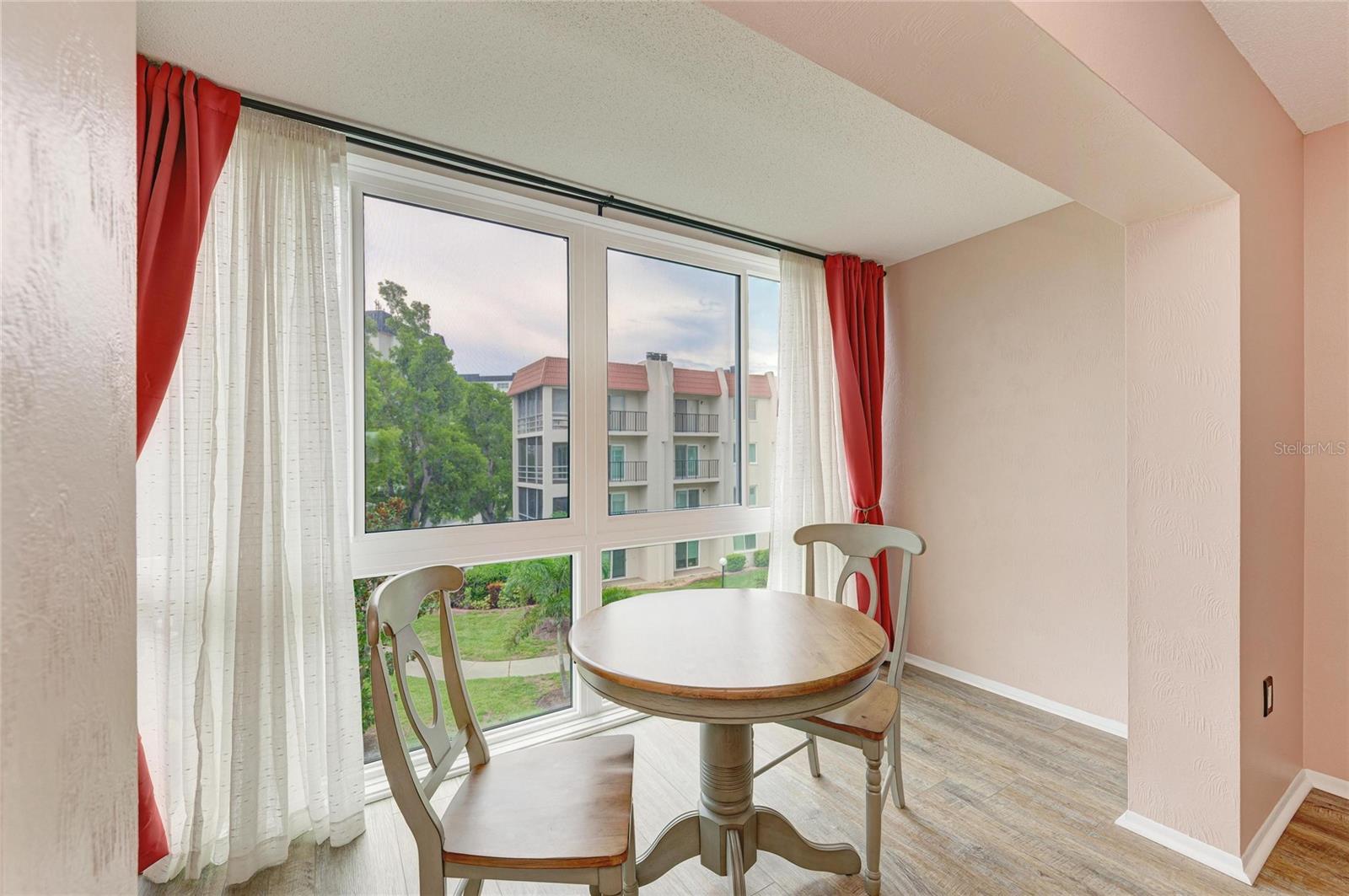 BELLA COSTA II - Residential