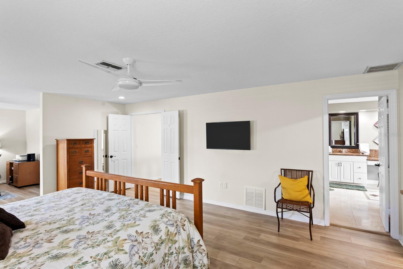 CHEVY CHASE ESTATES PH ONE - Residential