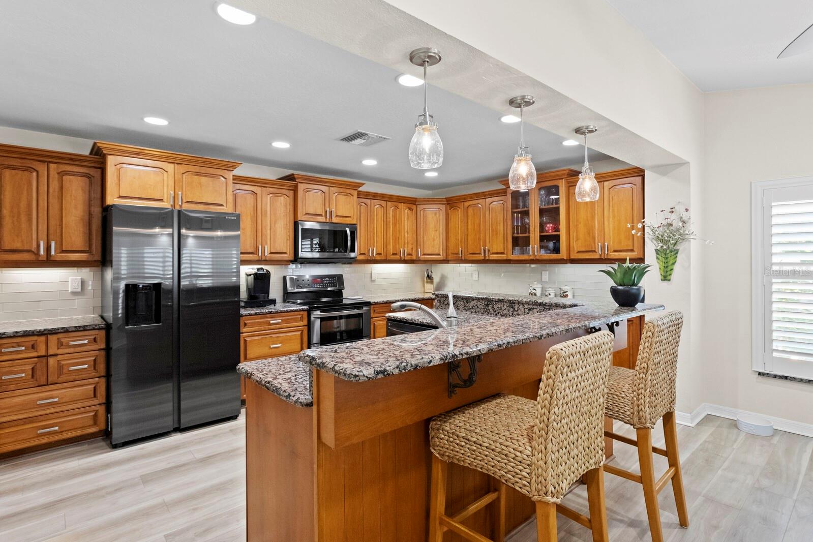CHEVY CHASE ESTATES PH ONE - Residential
