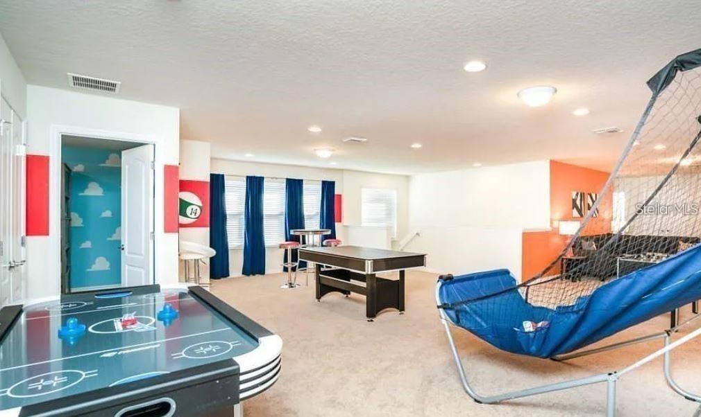 WINDSOR AT WESTSIDE PH 2B - Residential