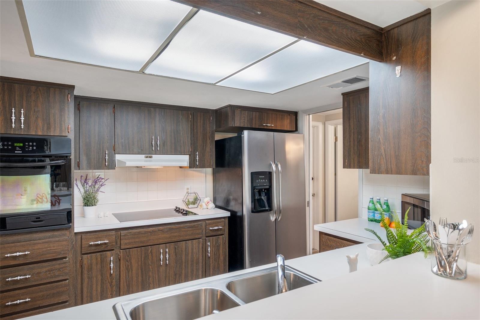 SUNSET HILLS - Residential