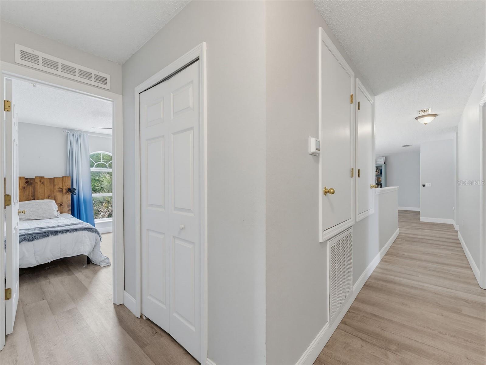 ROYAL HIGHLANDS - Residential