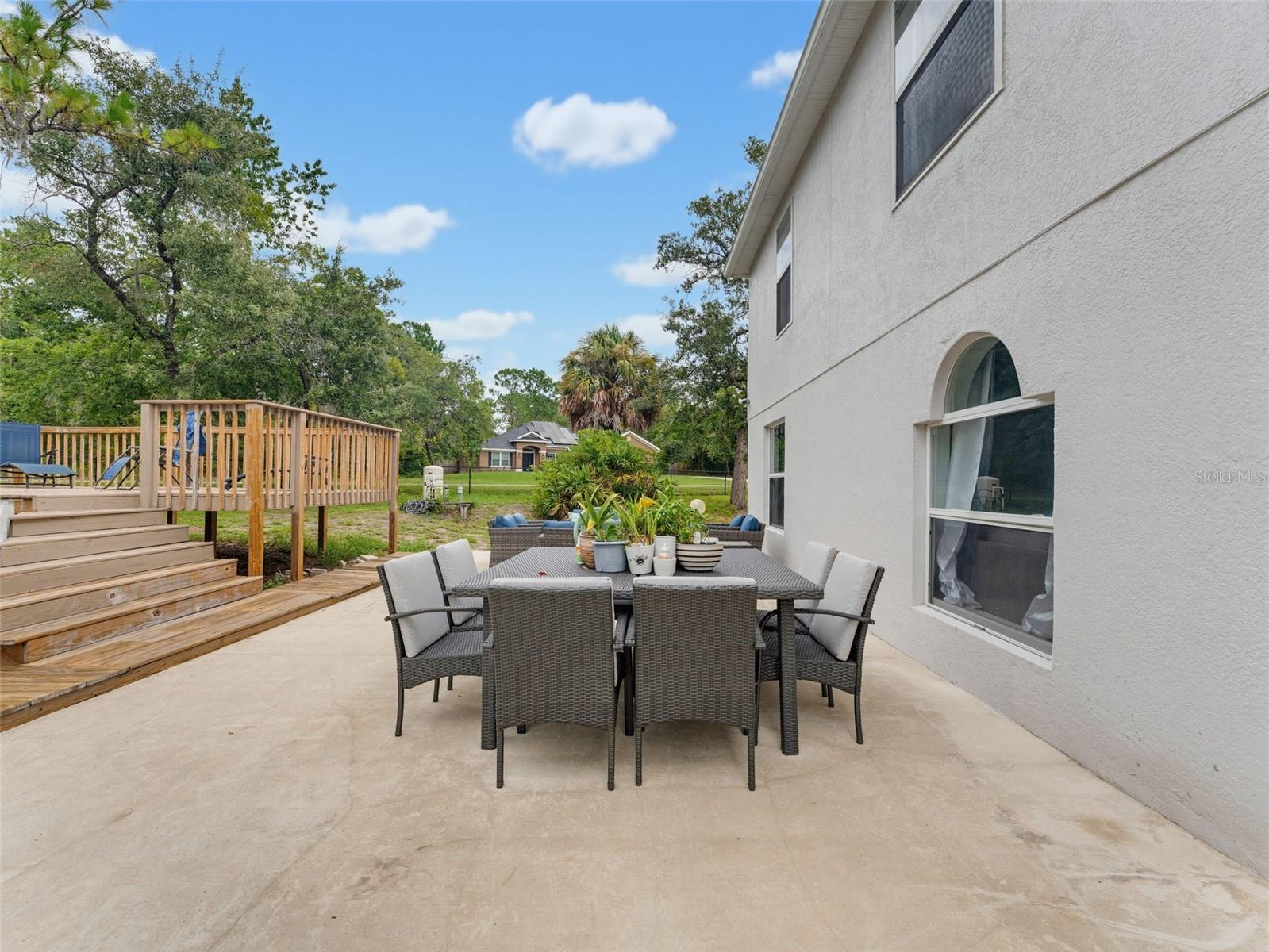 ROYAL HIGHLANDS - Residential
