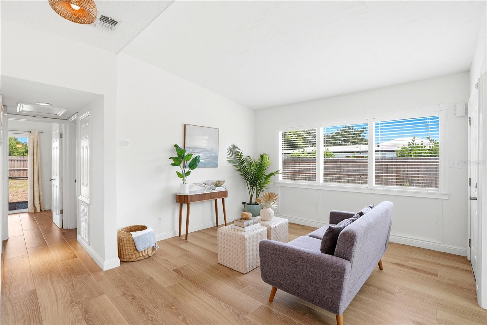 LEWIS ISLAND SEC 1 - Residential