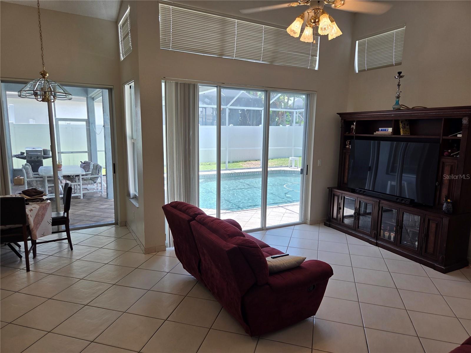 HARBOR HILLS OF PALM HARBOR - Residential
