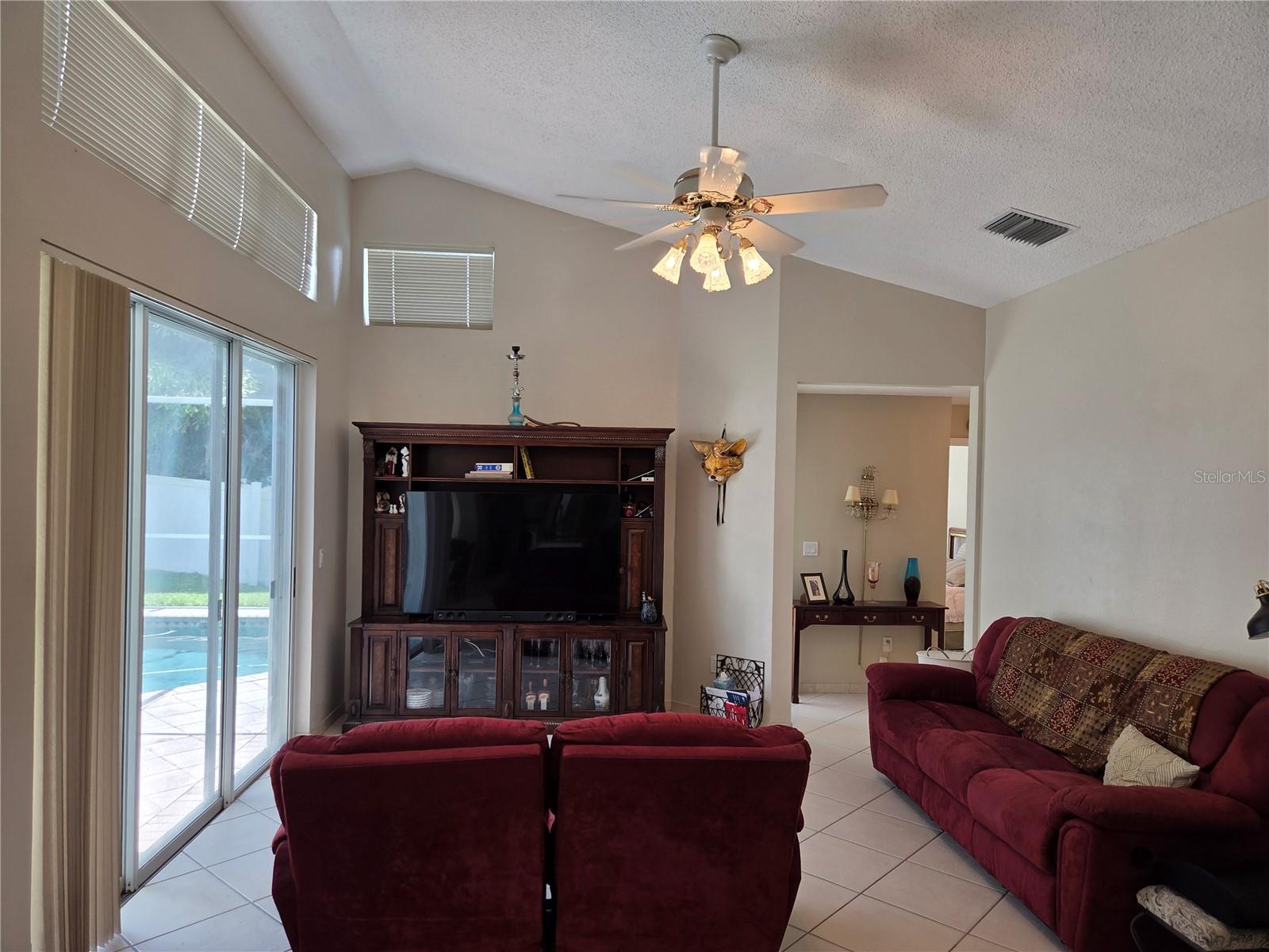 HARBOR HILLS OF PALM HARBOR - Residential
