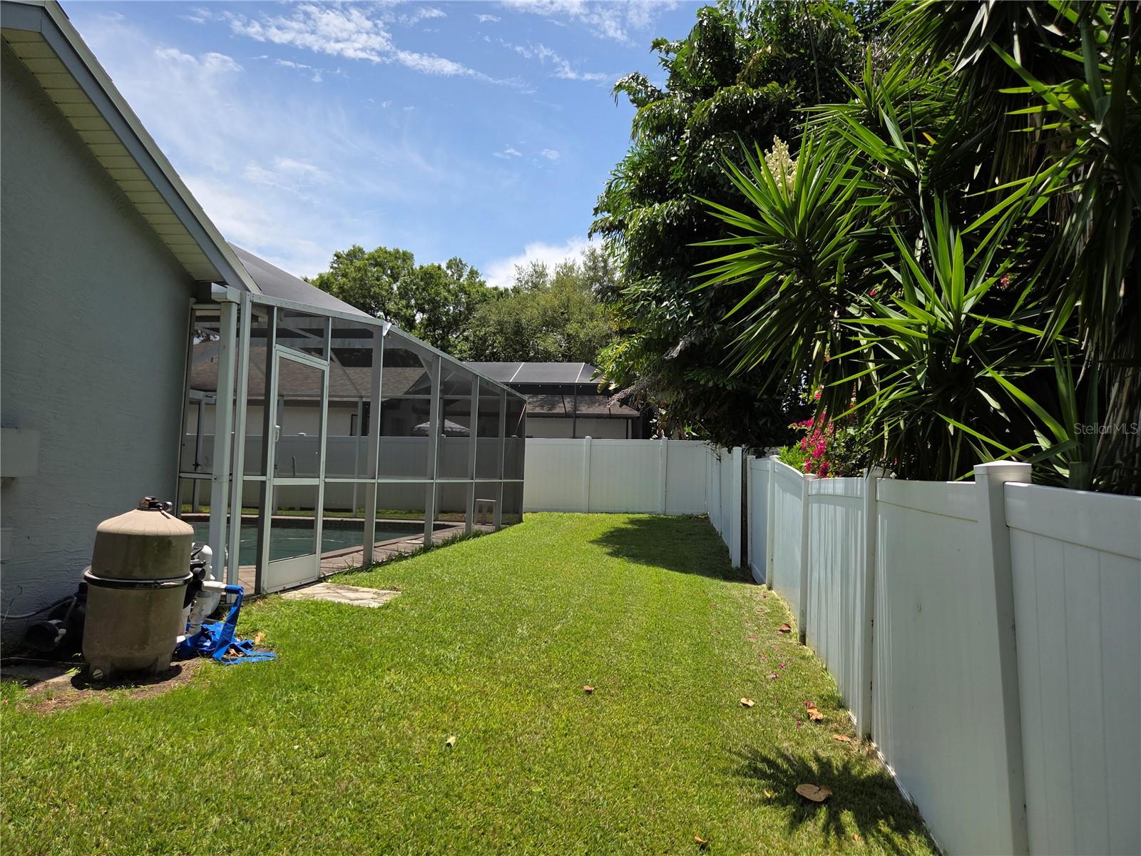 HARBOR HILLS OF PALM HARBOR - Residential