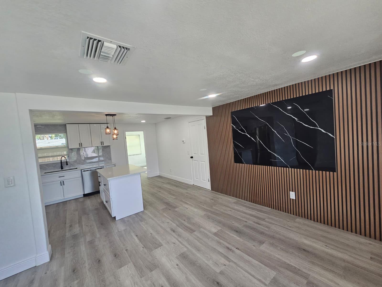 BEACON HILL - Residential