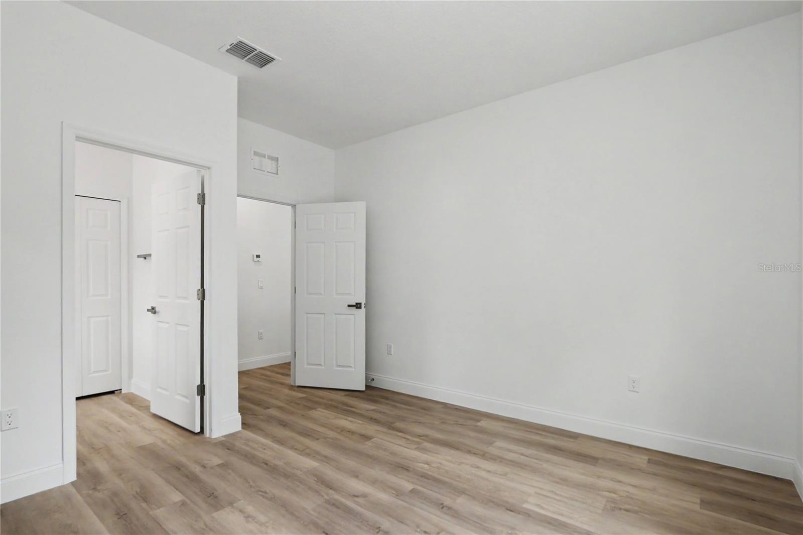 CITRUS SPGS UNIT 11 - Residential