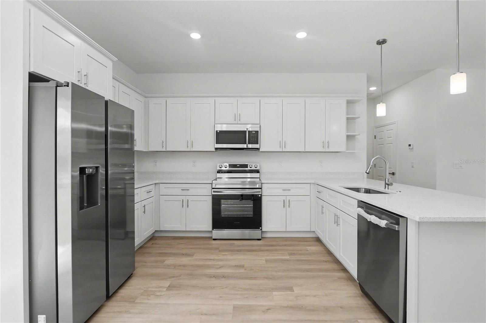 CITRUS SPGS UNIT 11 - Residential