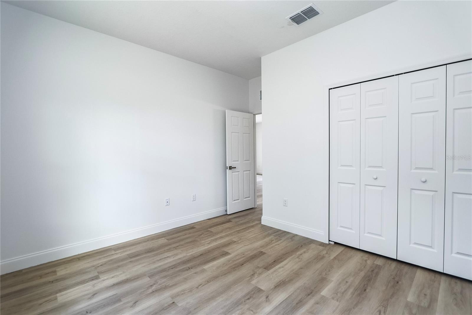 CITRUS SPGS UNIT 11 - Residential