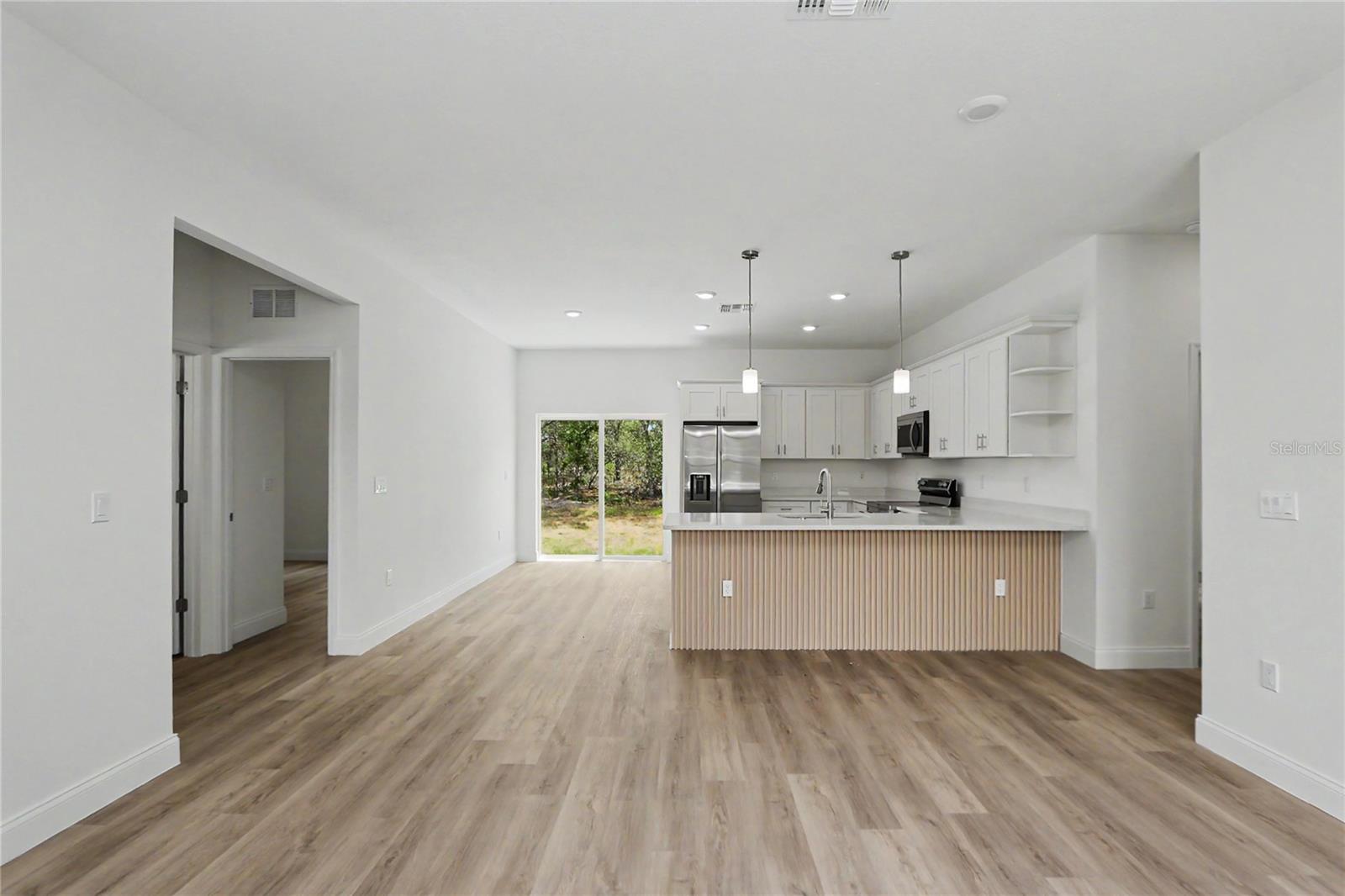 CITRUS SPGS UNIT 11 - Residential
