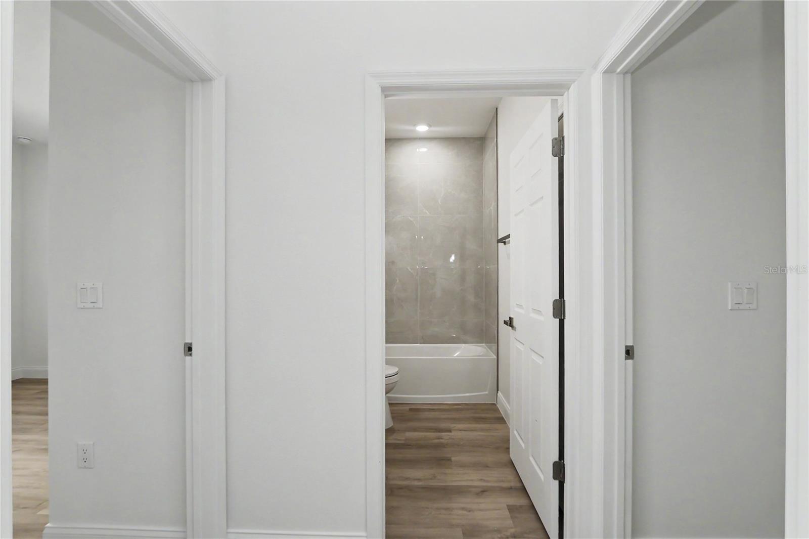 CITRUS SPGS UNIT 11 - Residential