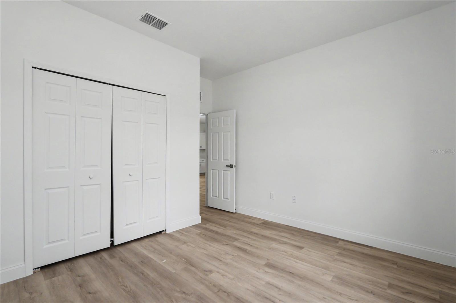 CITRUS SPGS UNIT 11 - Residential