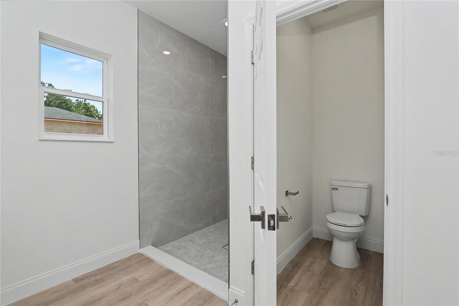 CITRUS SPGS UNIT 11 - Residential