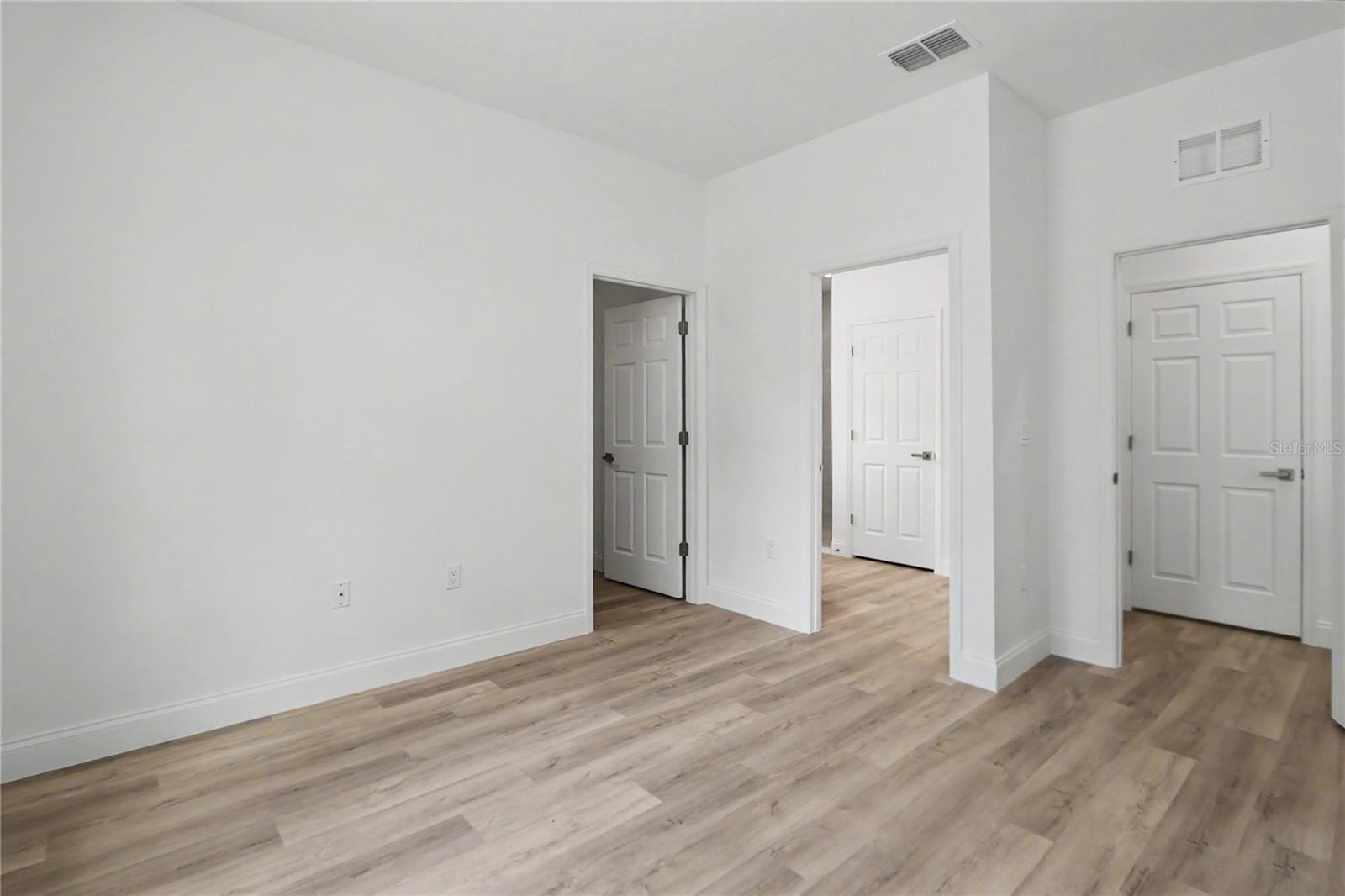 CITRUS SPGS UNIT 11 - Residential