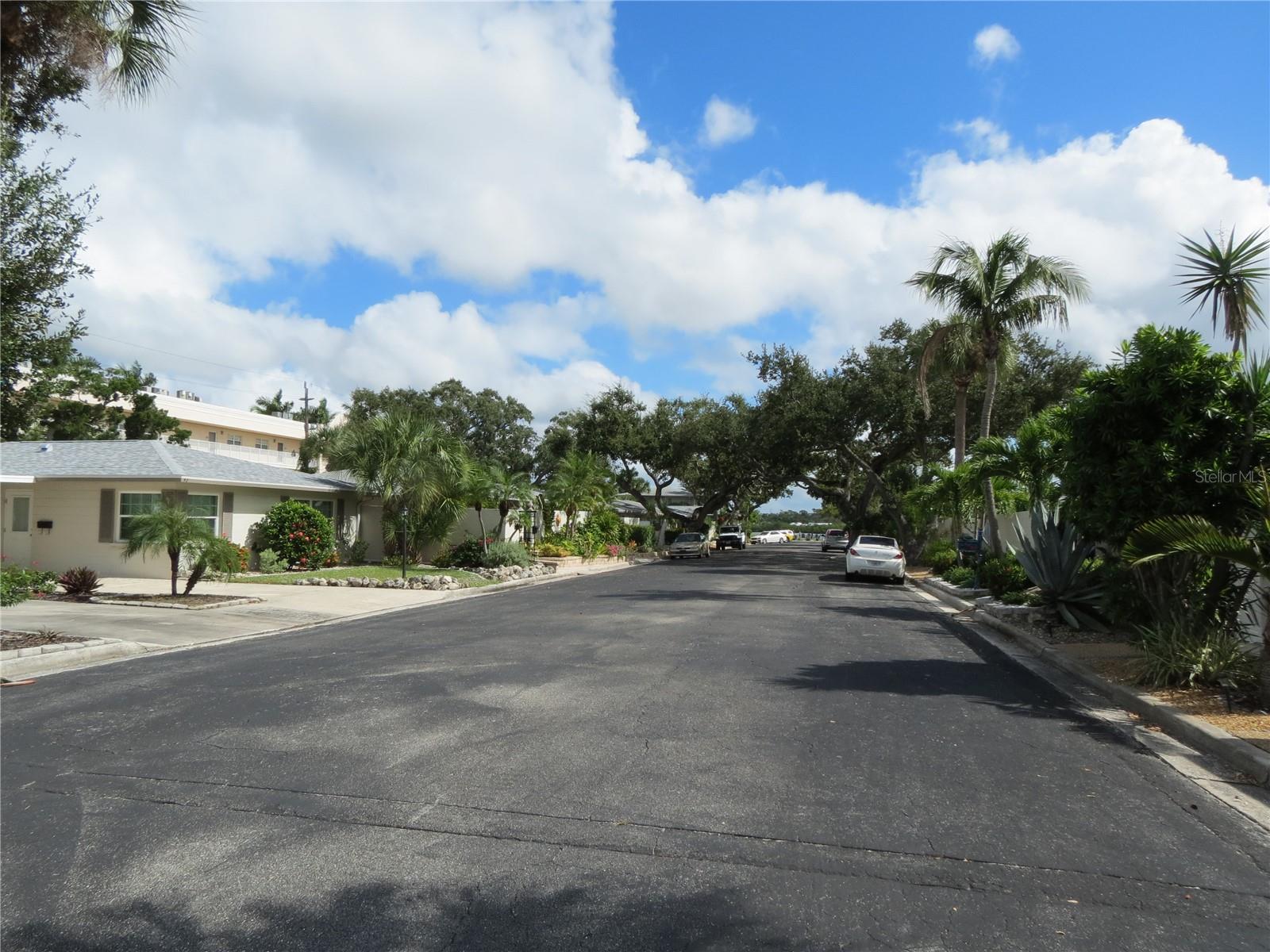 PROVINCIAL GARDENS - Residential