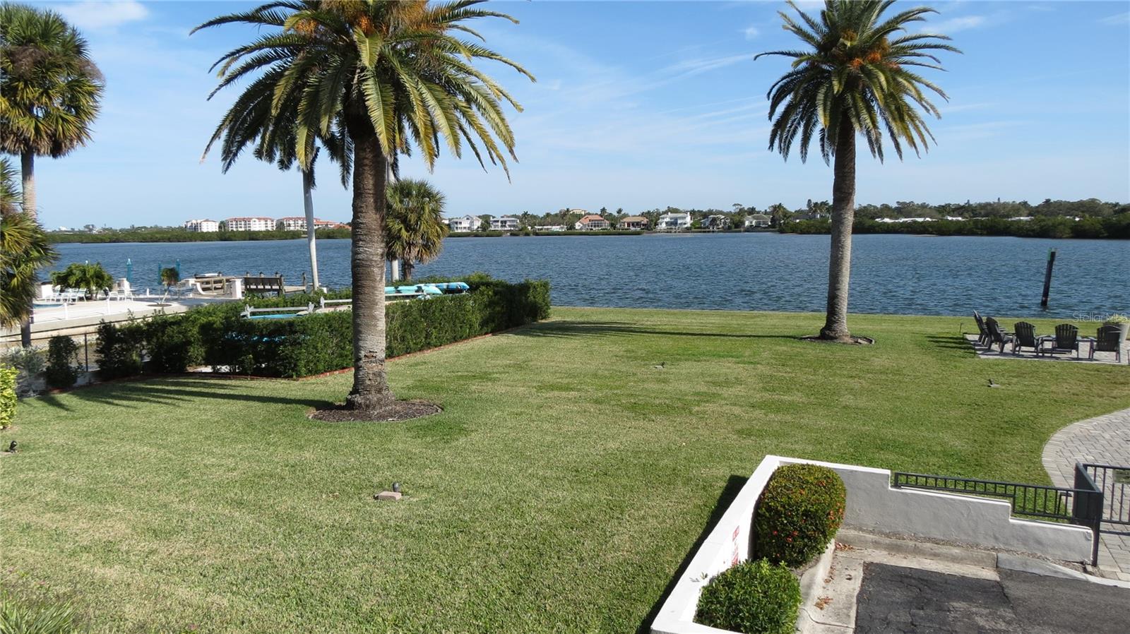 PROVINCIAL GARDENS - Residential