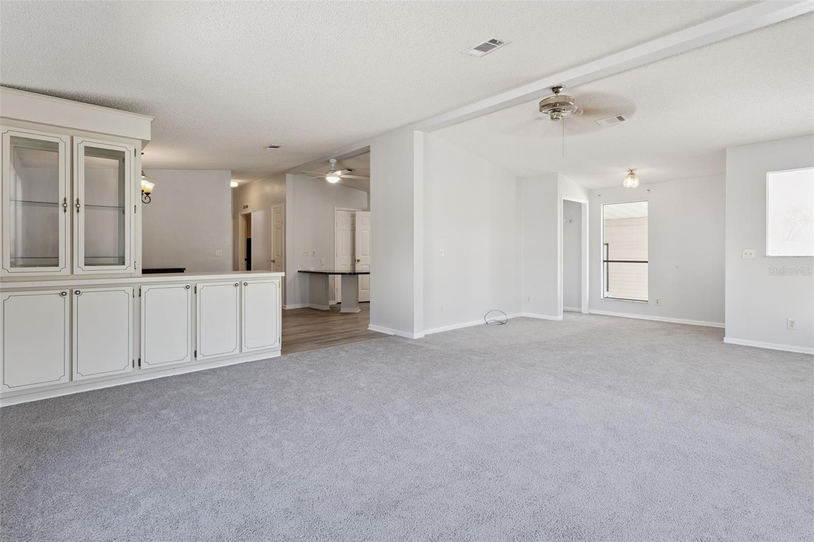 LADY LAKE ORANGE BLOSSOM GARDENS UNIT 07 - Residential