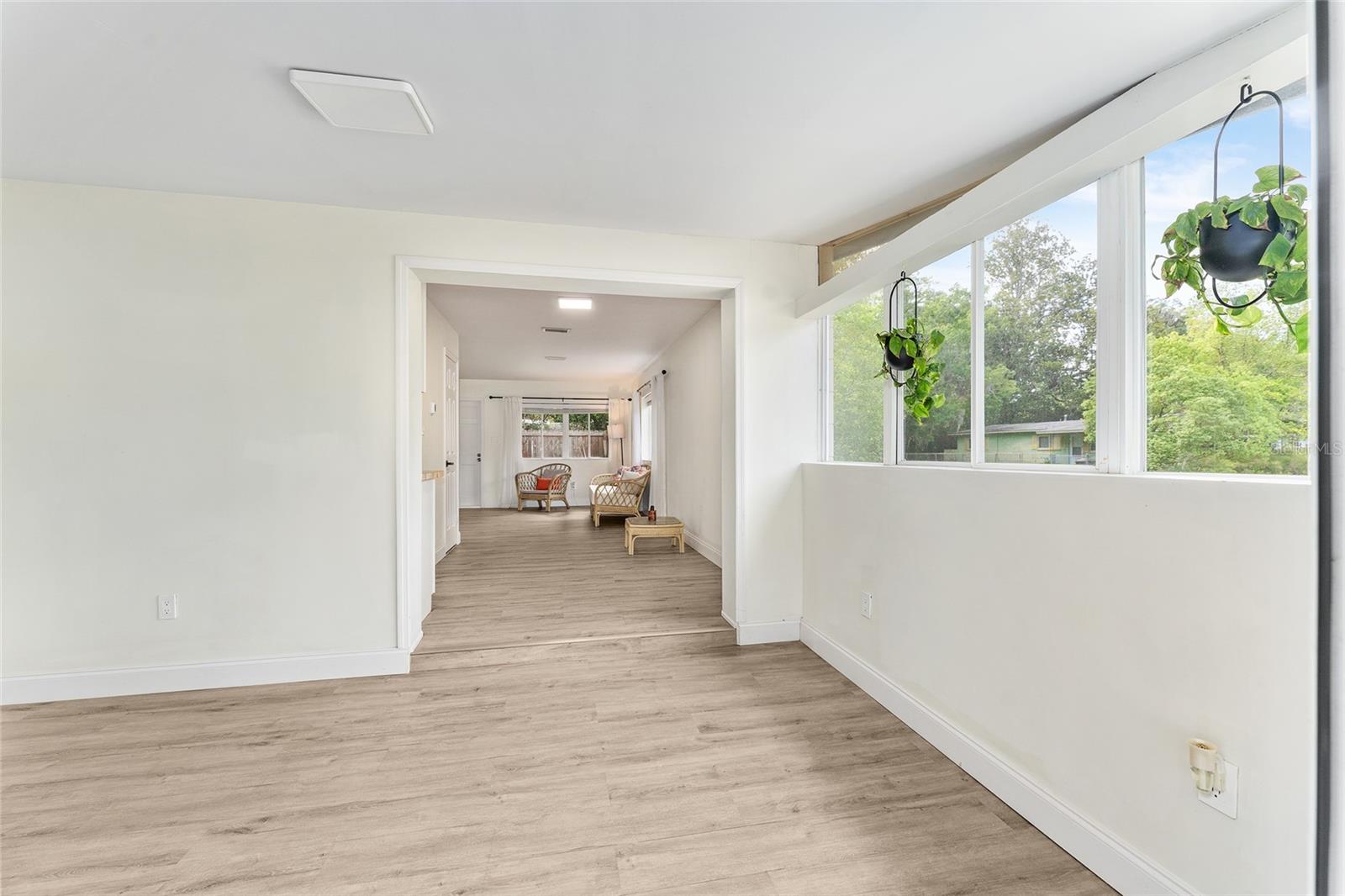 CAROL ESTATES TERRACE - Residential