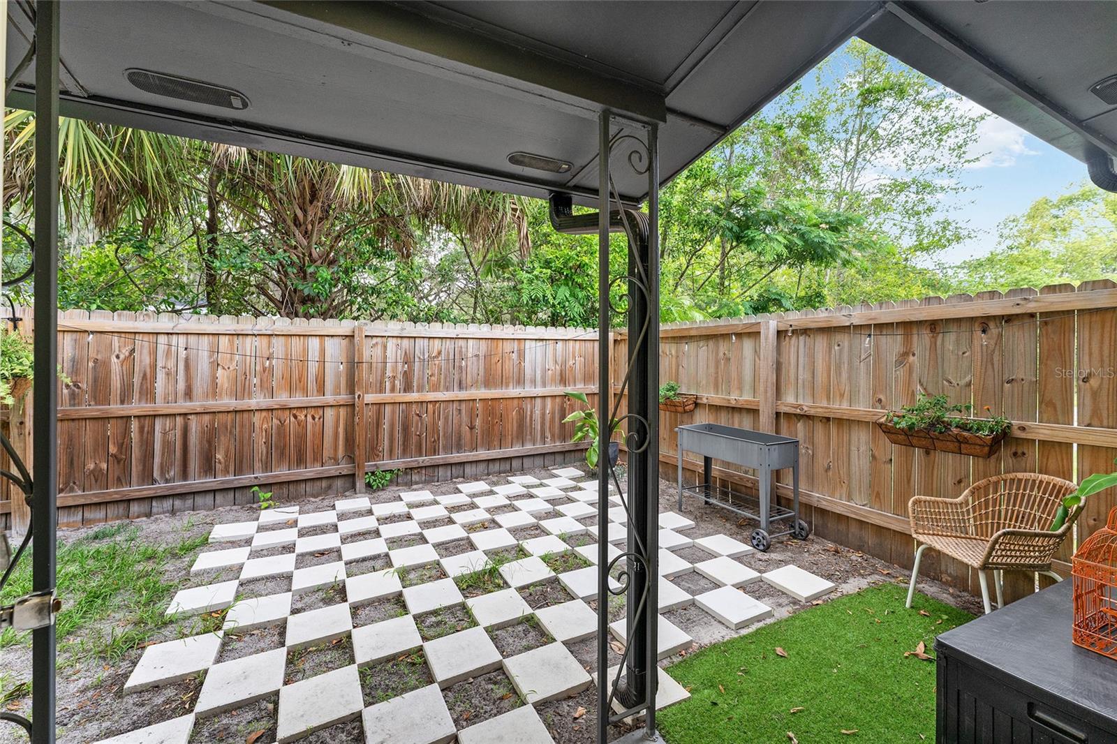 CAROL ESTATES TERRACE - Residential