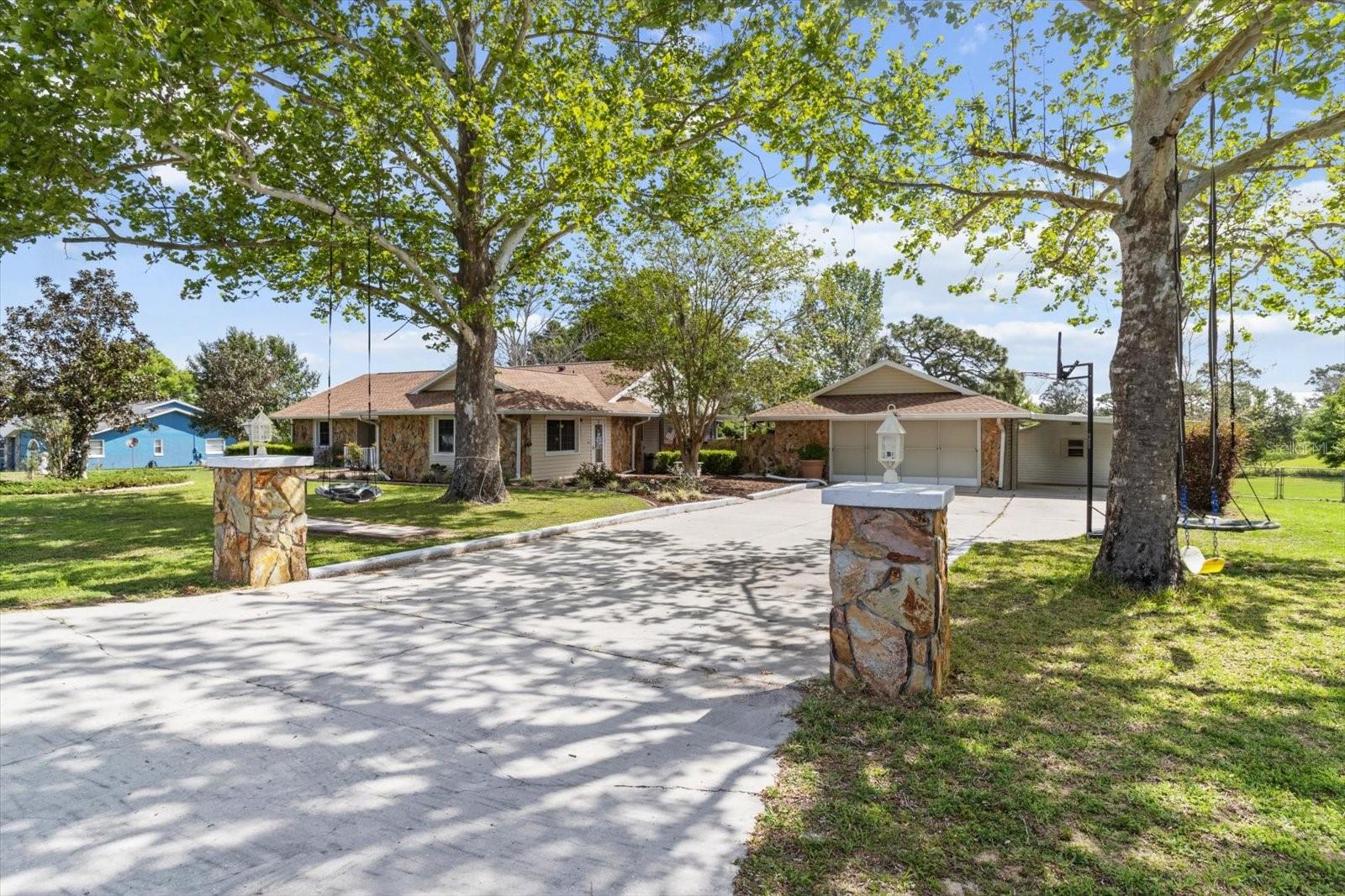RANCHES/INVERNESS - Residential