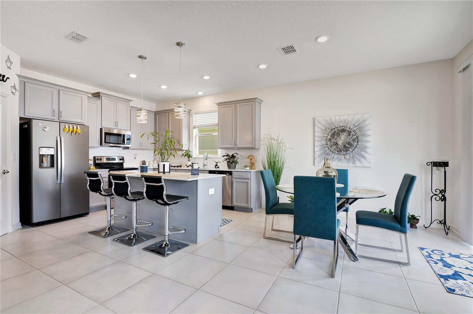 BELLEVUE AT ESTATES - Residential