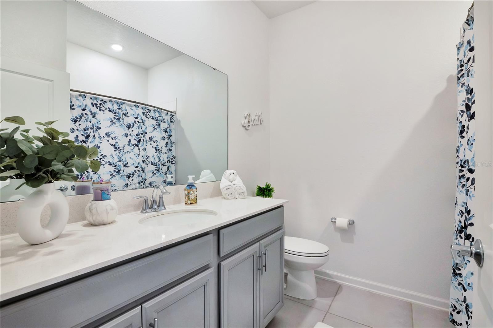 BELLEVUE AT ESTATES - Residential