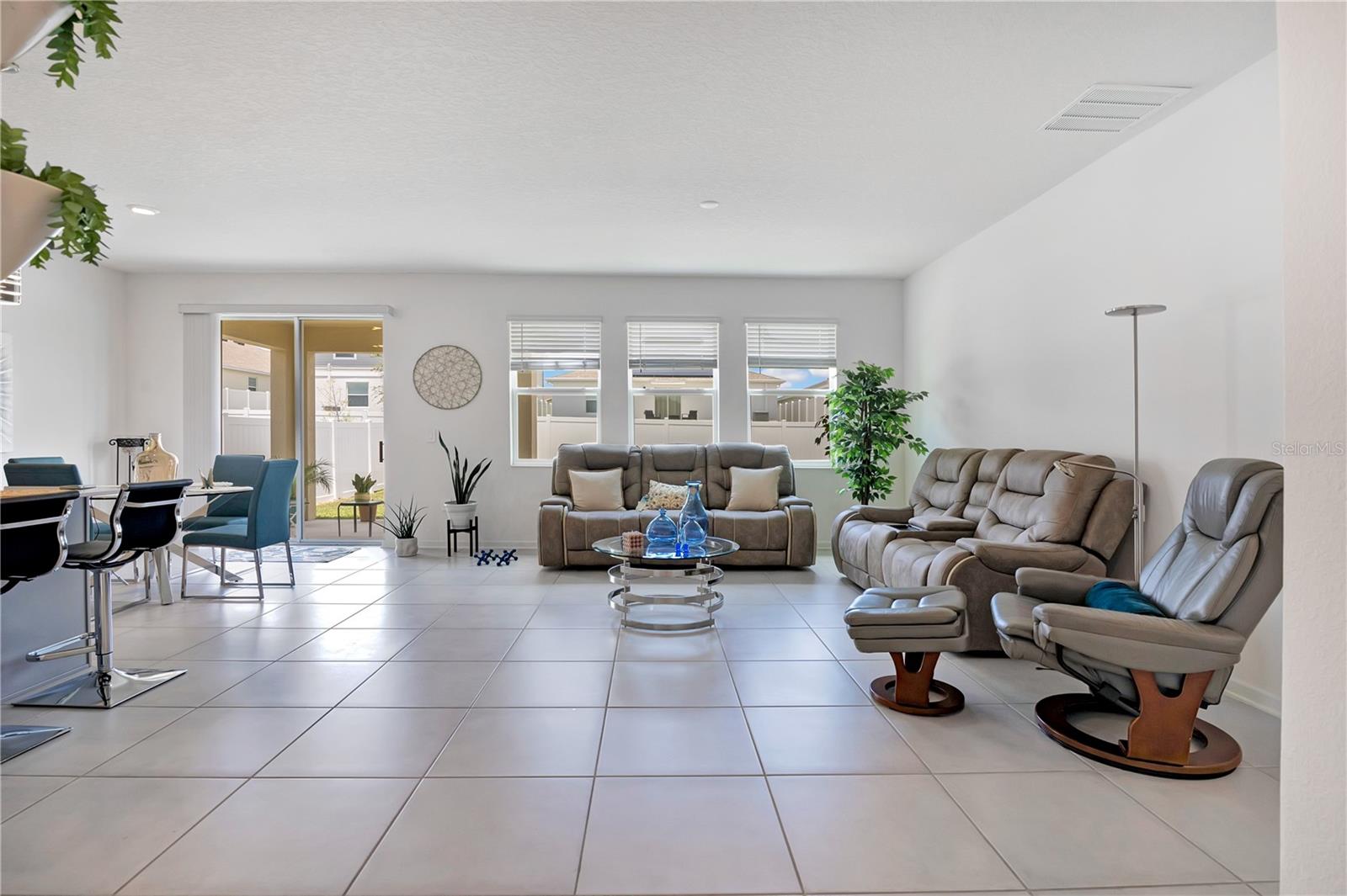 BELLEVUE AT ESTATES - Residential