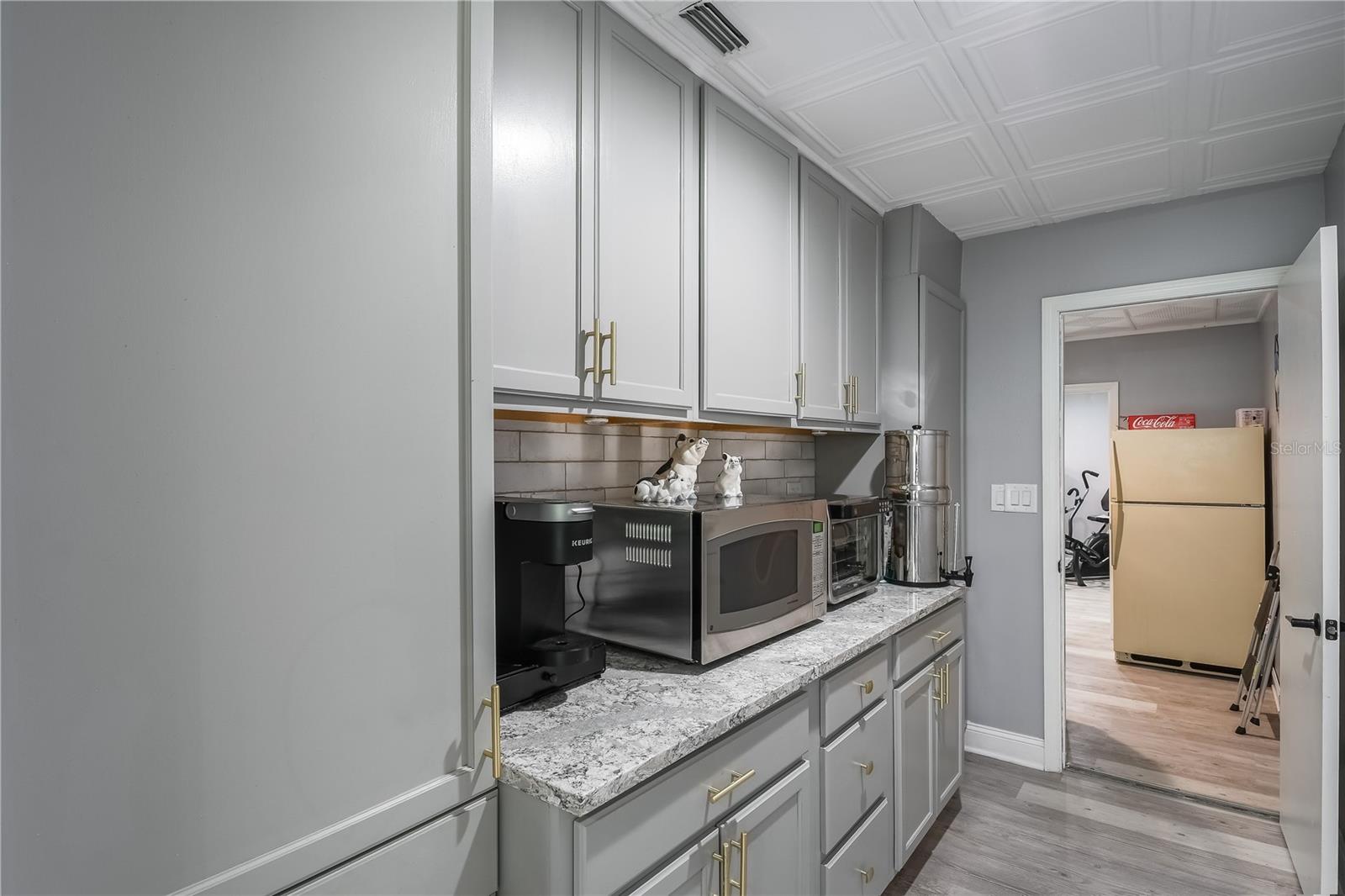 SPRING HILL - Residential