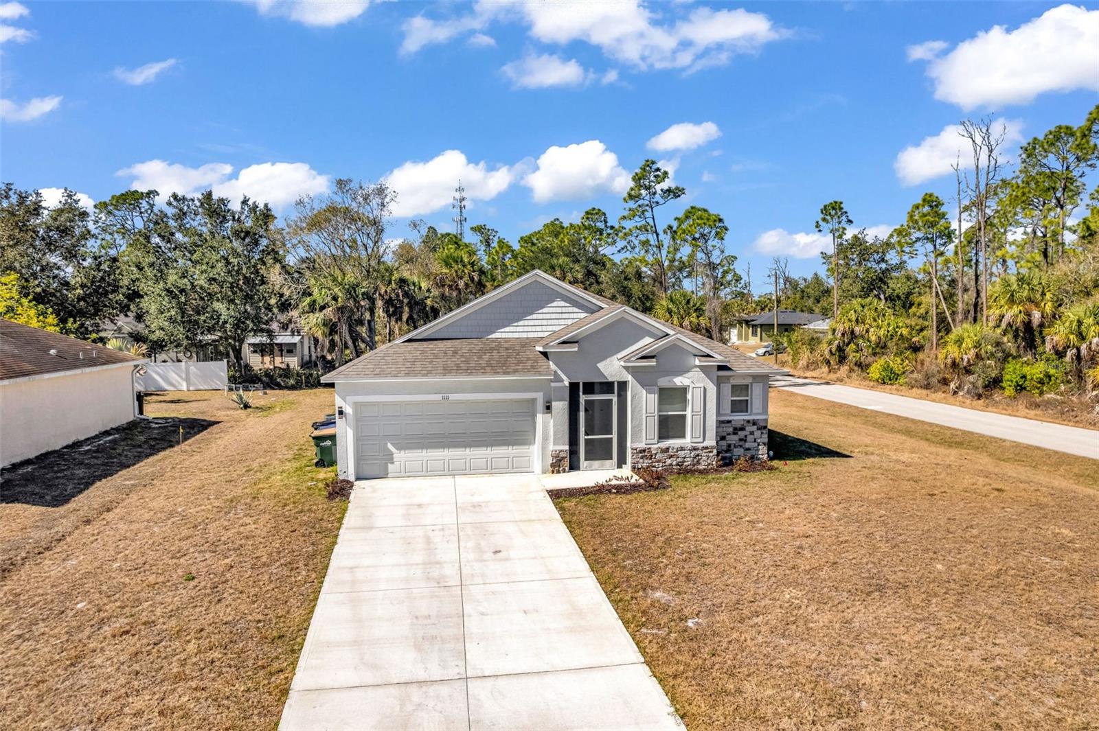 1570 - PORT CHARLOTTE SUB 24 - Residential