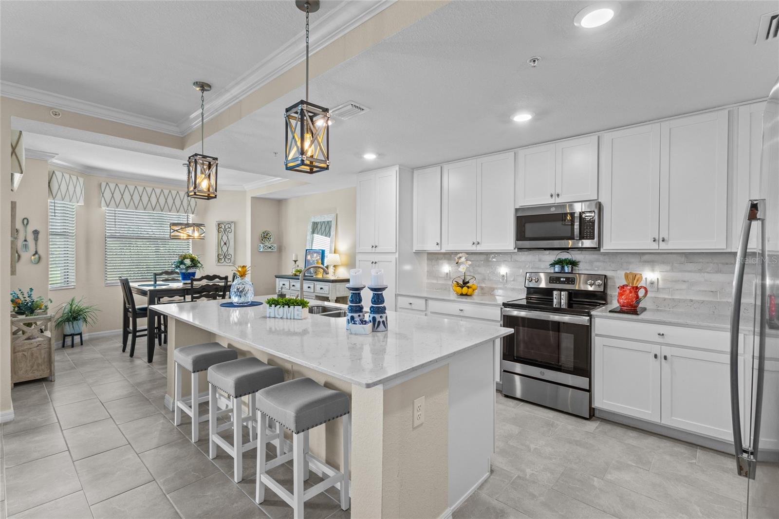 TERRACE V AT LAKEWOOD NATIONAL PH I - Residential