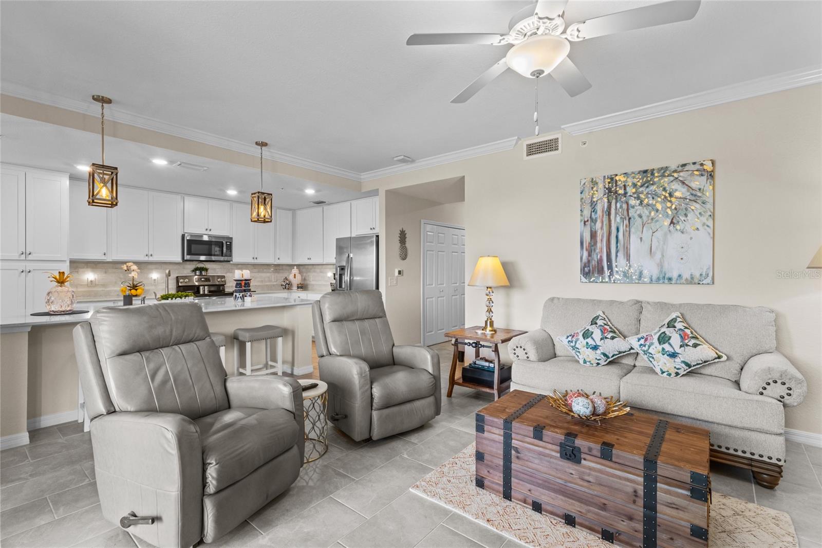 TERRACE V AT LAKEWOOD NATIONAL PH I - Residential