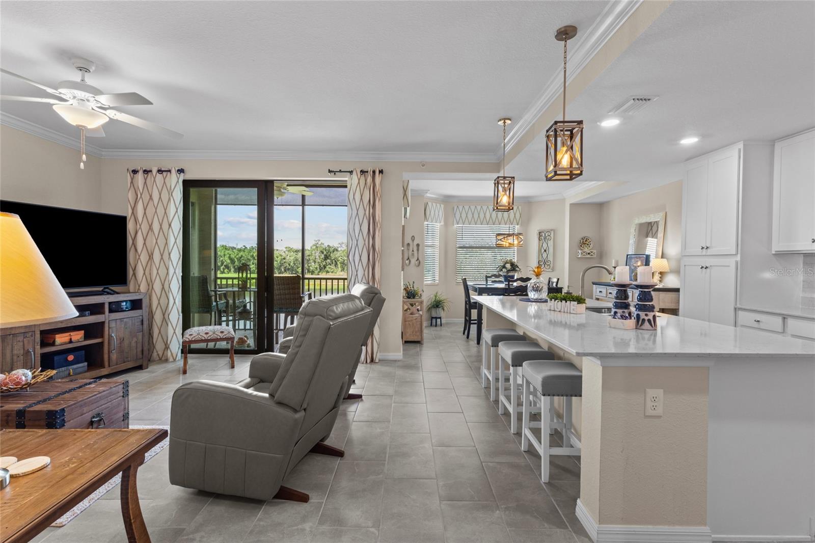 TERRACE V AT LAKEWOOD NATIONAL PH I - Residential