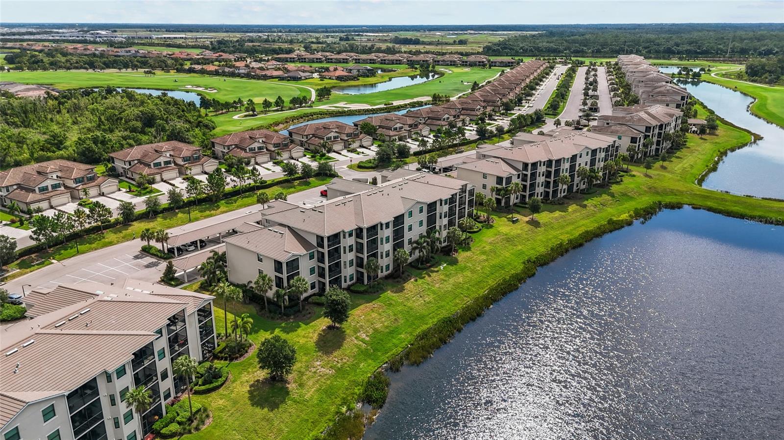TERRACE V AT LAKEWOOD NATIONAL PH I - Residential
