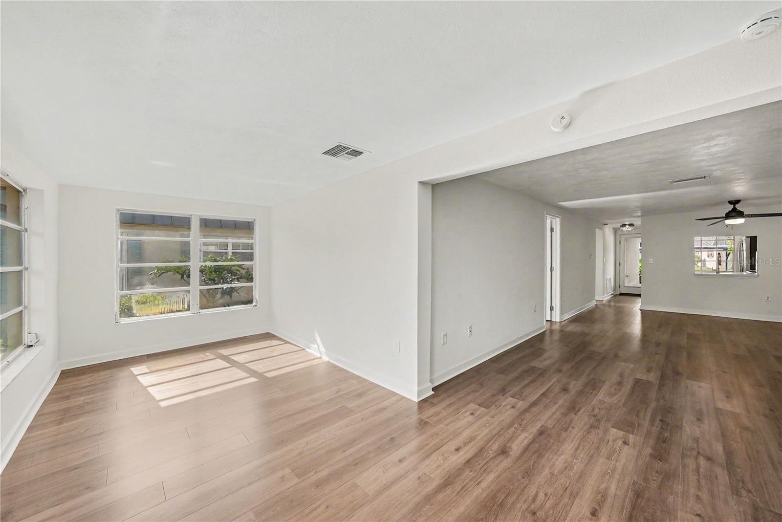 GARDENS BEACON SQUARE - Residential