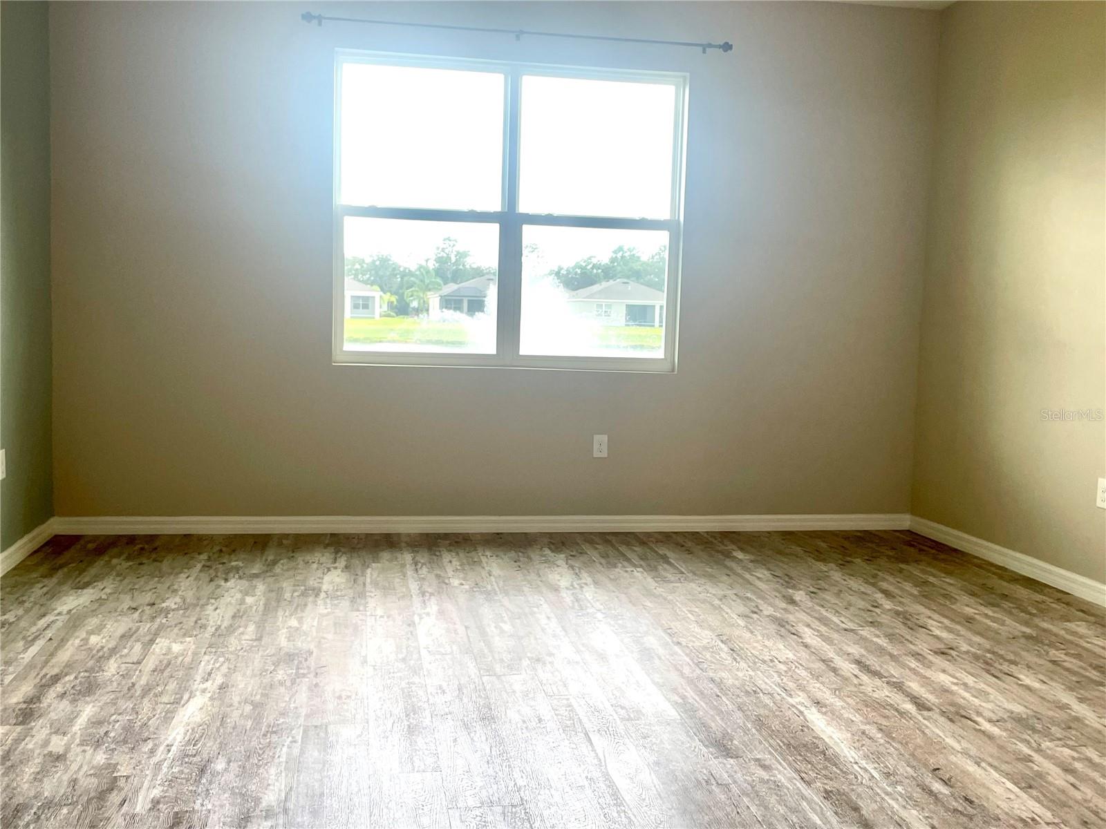 PALISADES PH I - Residential Lease
