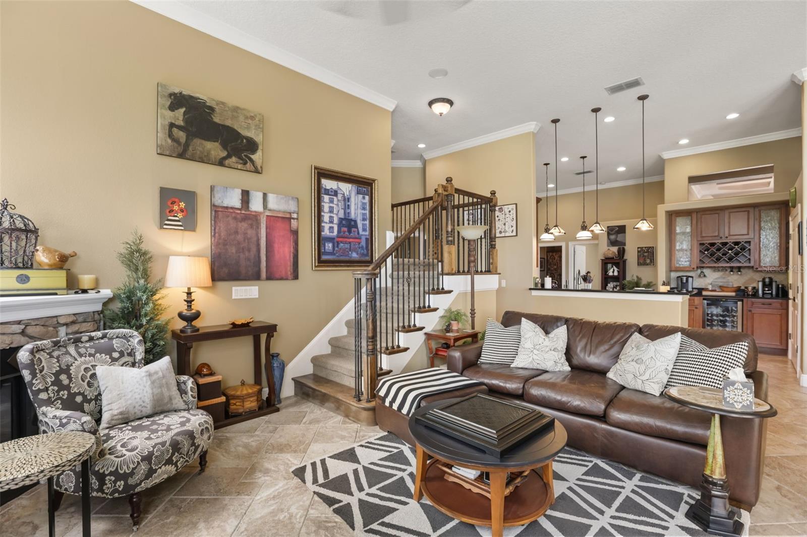 CARDINAL POINTE - Residential