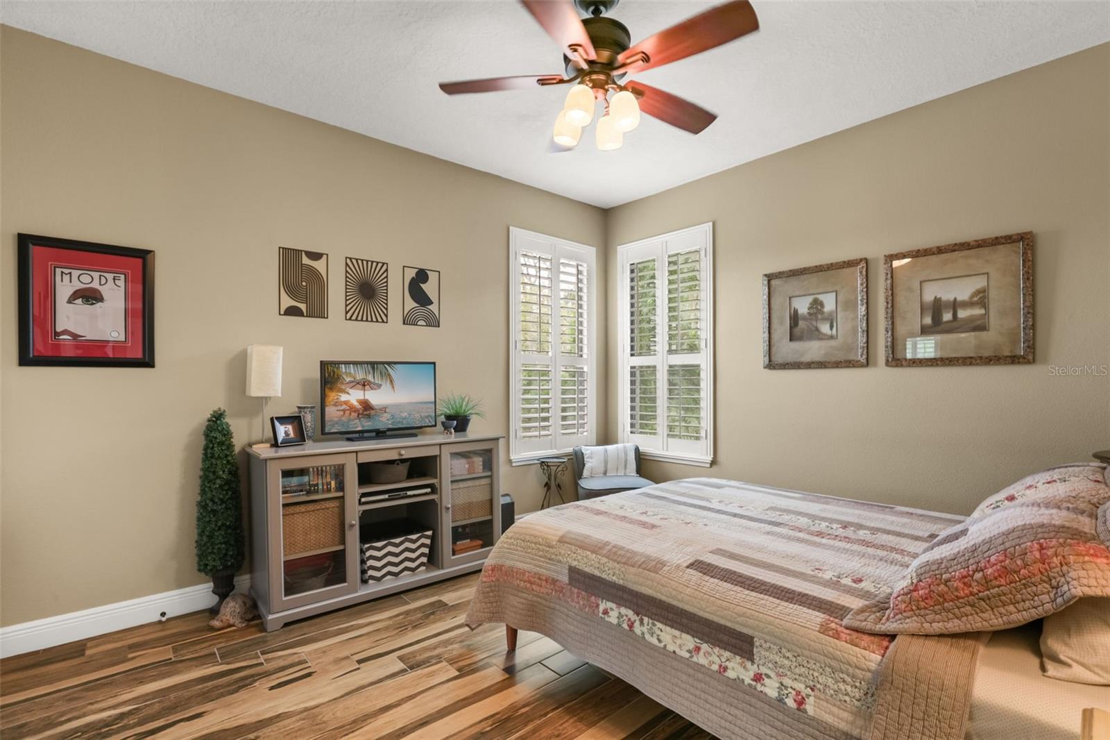 CARDINAL POINTE - Residential