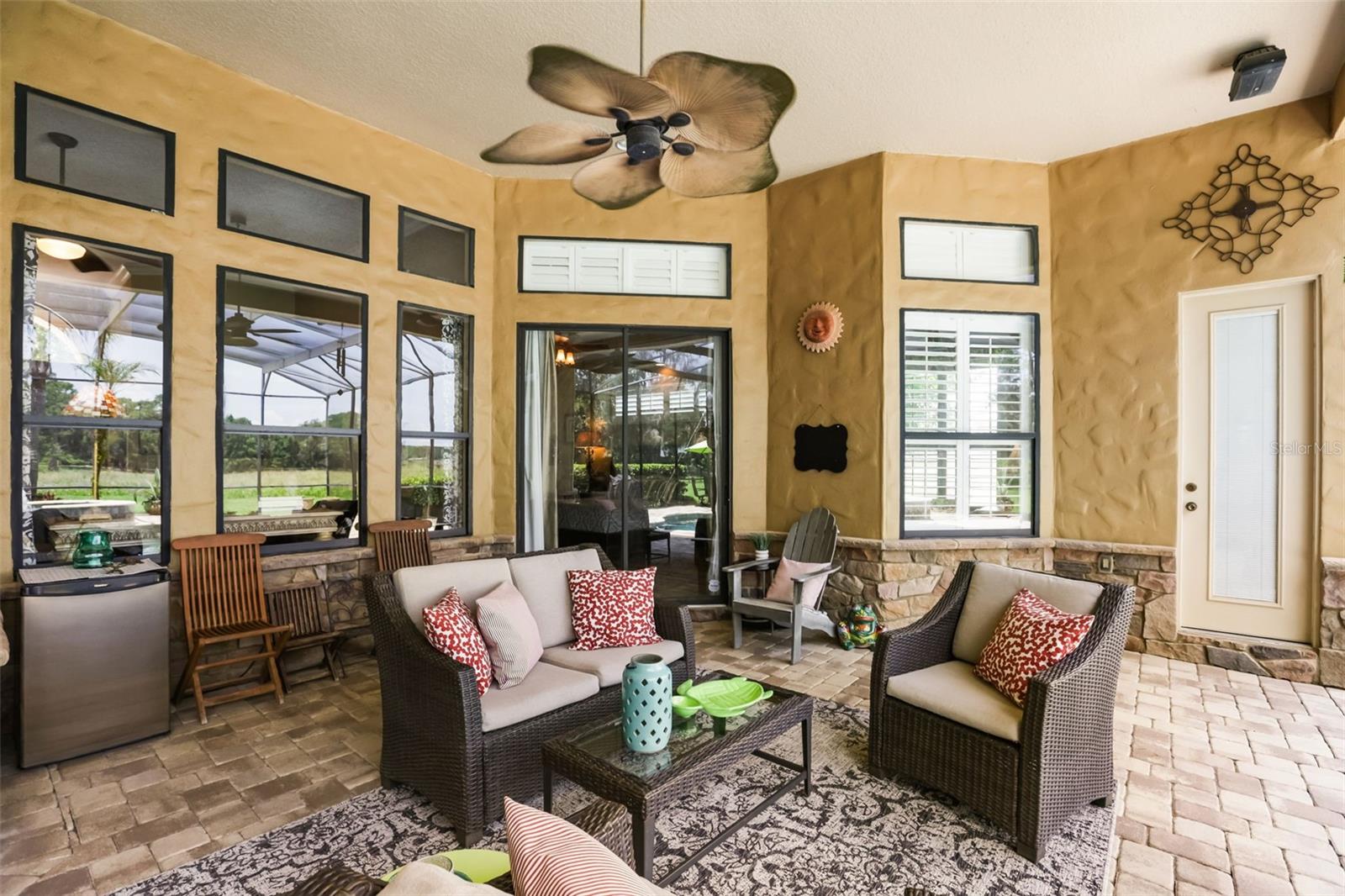 CARDINAL POINTE - Residential