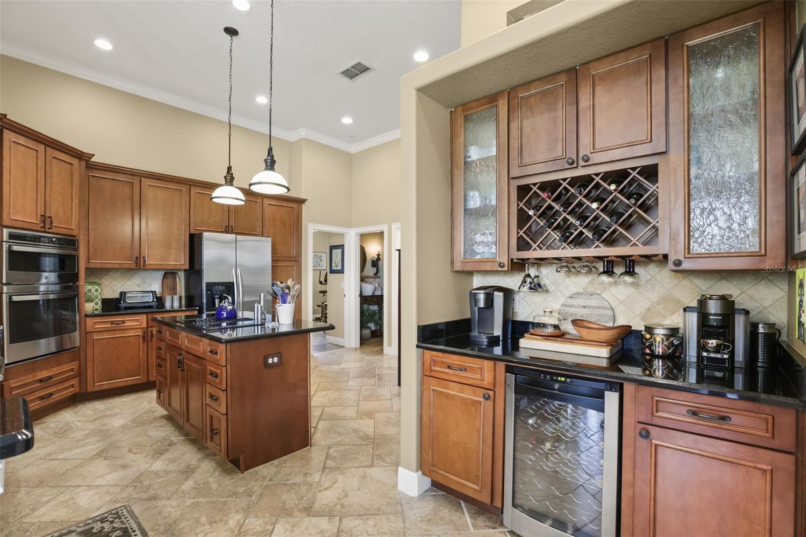 CARDINAL POINTE - Residential