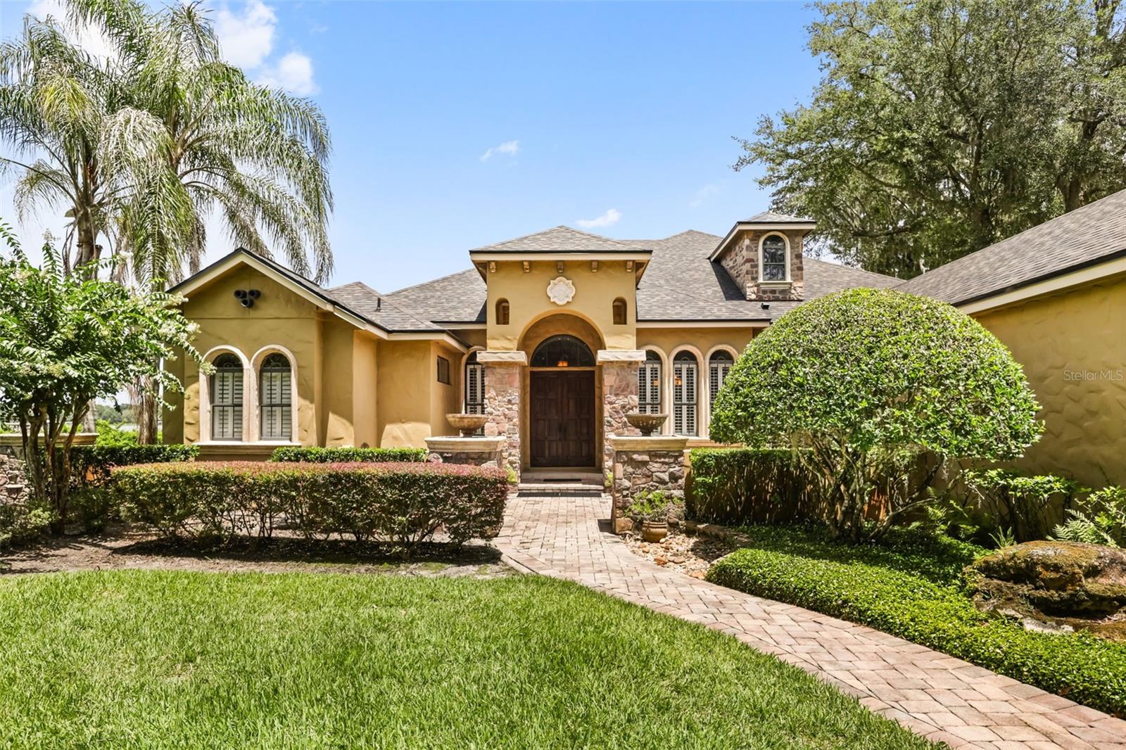 CARDINAL POINTE - Residential