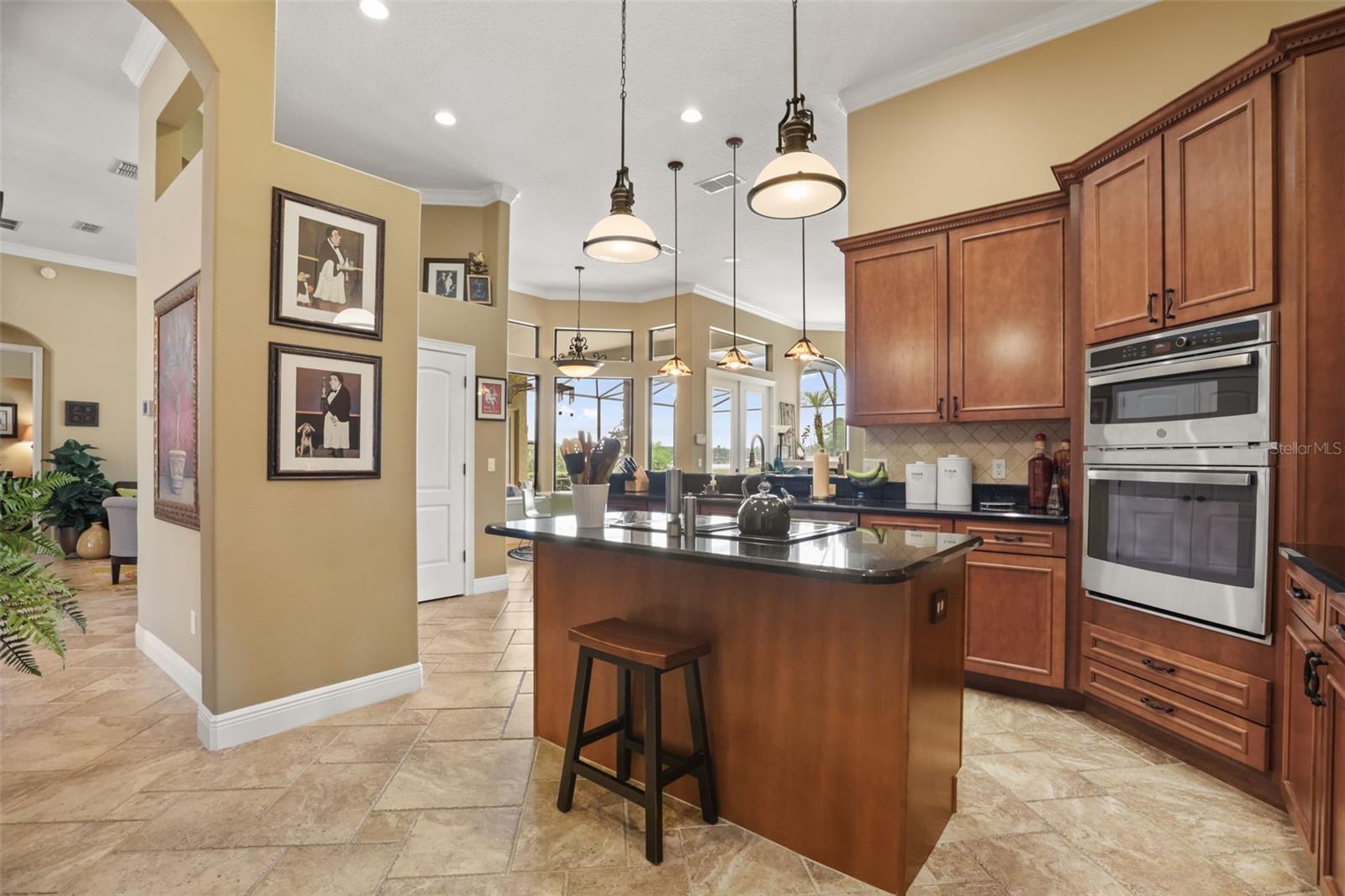 CARDINAL POINTE - Residential