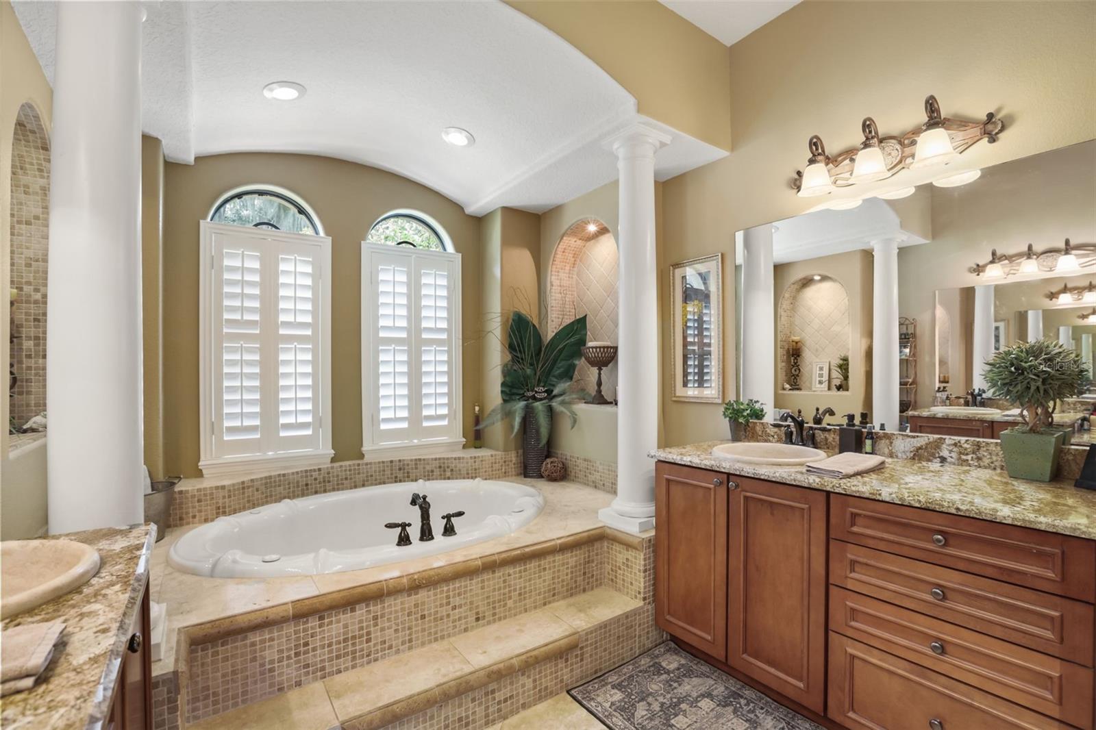 CARDINAL POINTE - Residential