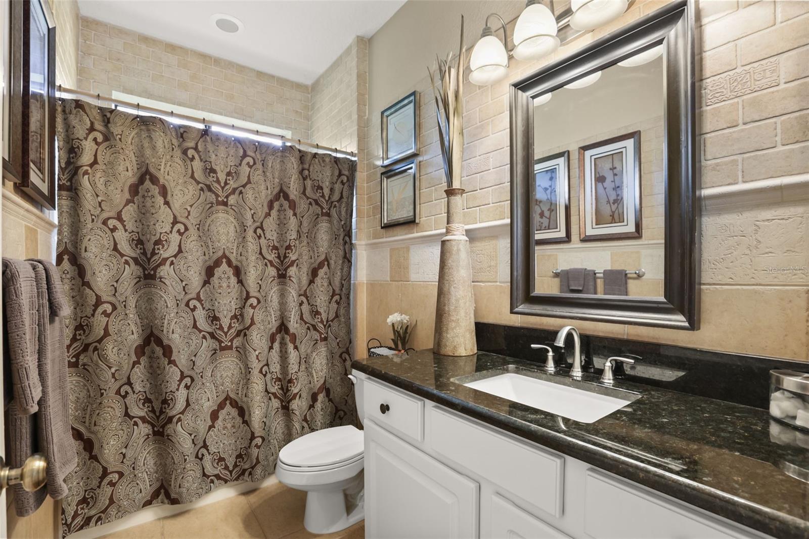 CARDINAL POINTE - Residential