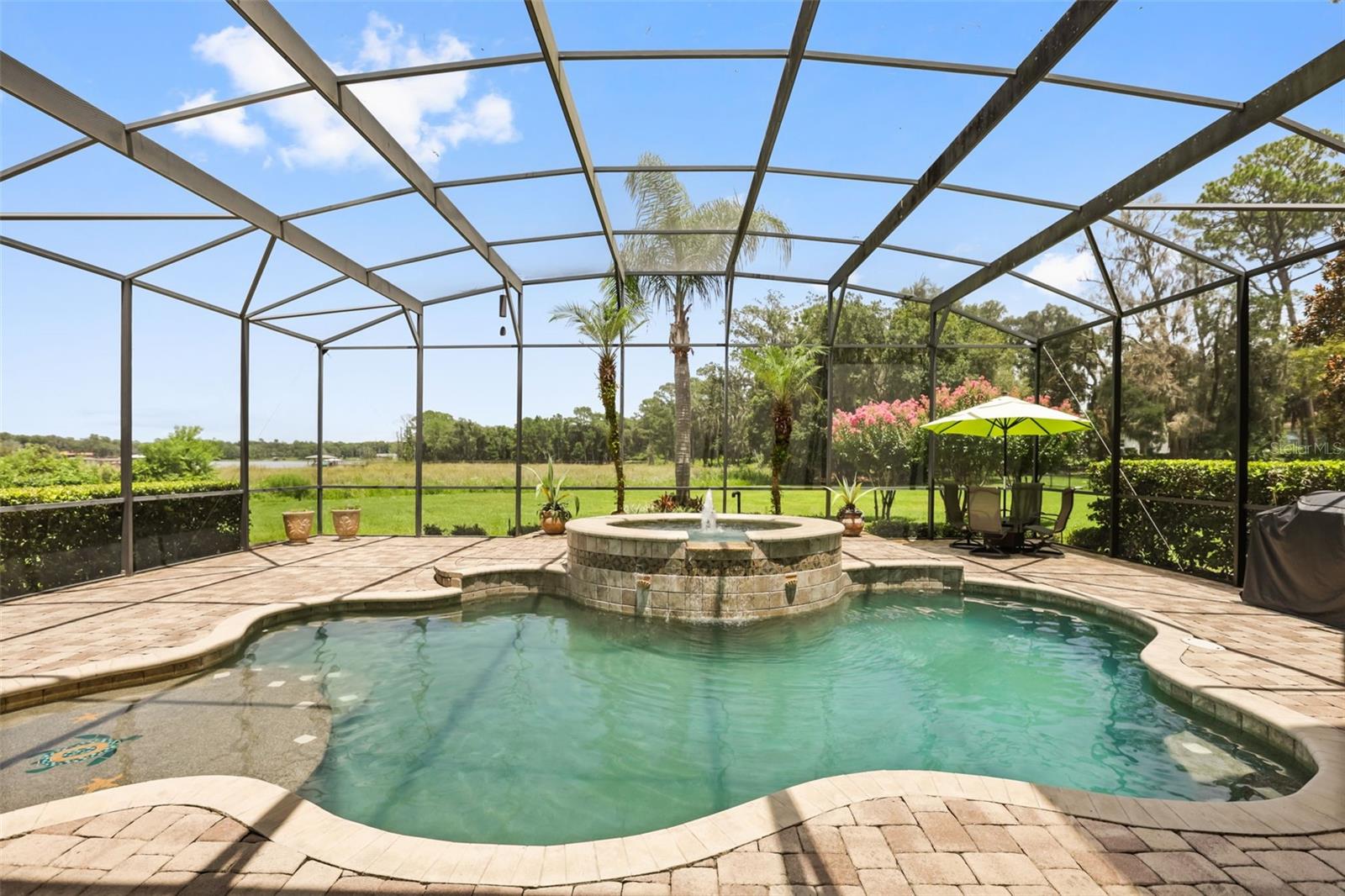 CARDINAL POINTE - Residential